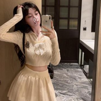 法式学院风两件套女秋冬新款蝴蝶结短款针织上衣性感高腰半身短裙