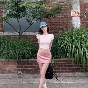 2025新款性感辣妹穿搭套装女夏季纯欲风粉色t恤上衣包臀裙两件套