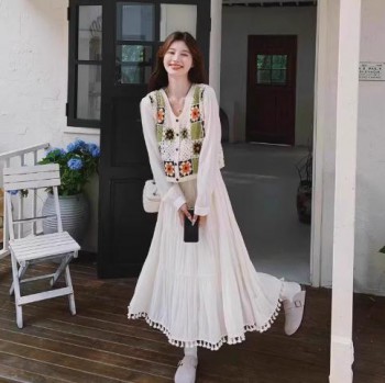 法式小众不撞款马甲裙子连衣裙套装流苏2025新款女春秋针织两件套